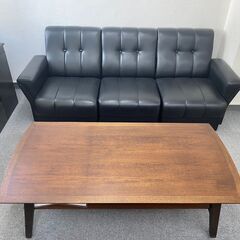 3人掛けソファ(1台)1人掛けソファ(2台)をセットで差し上げます。の画像