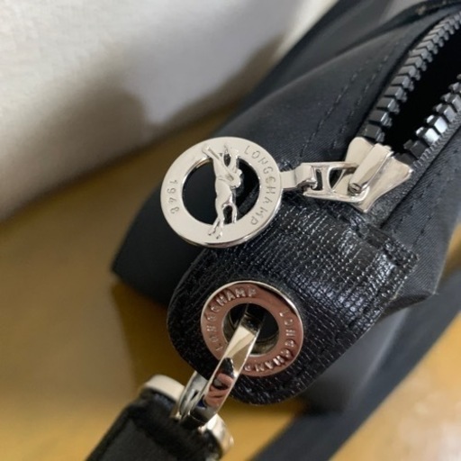 ロンシャン黒トートバッグ美品