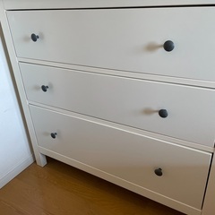IKEA ヘムネス　ミラーチェスト　白　ドレッサーの画像