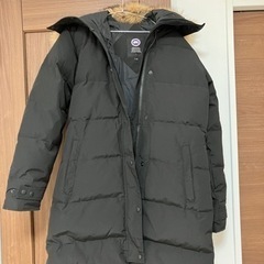 カナダグース　ダウンの画像