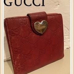 GUCCI 折り財布　ハート
