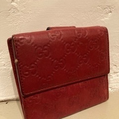 GUCCI 折り財布　ハートの画像