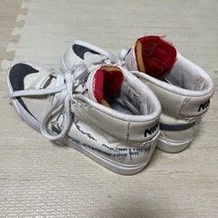NIKE SB / Blazer Mid Edge Hack Packの画像