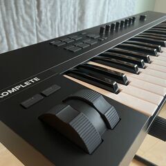 Native Instruments Komplete Kontrol A49 MIDI キーボード