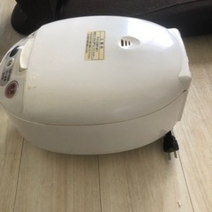 【本日中に取りに来てくださる方】炊飯器　動作確認済の画像