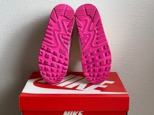 NIKE WMNS AIR MAX90