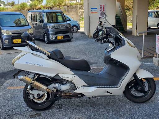 HONDA シルバーウイング600