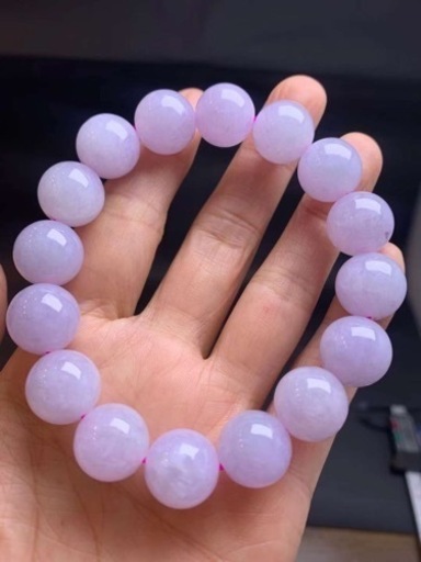 本翡翠ブレスレット　ピンクラベンダー　ミャンマー産　高品質 天然 無含浸無着色　可愛い　超大玉