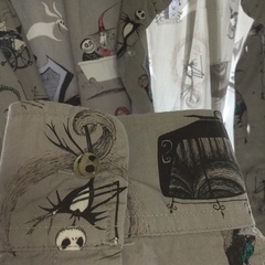 Disney nightmare 柄シャツ　Lサイズ