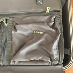 キャリーバッグ、キャリーケース、旅行の画像