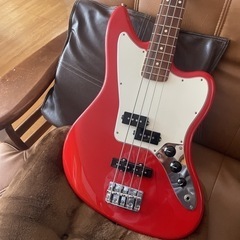 フェンダー ジャガーベース 赤