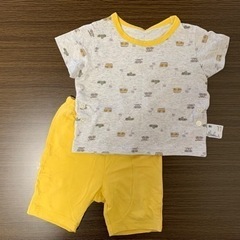 ベビー服　80サイズ　ユニクロパジャマ