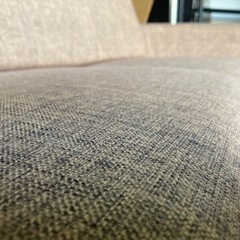 ● 2人掛けソファー、幅149センチ、ベージュの画像