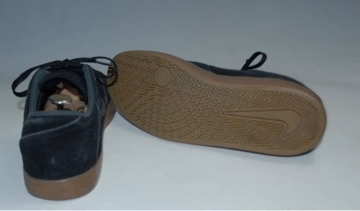 スニーカー　NIKE   SBチェック　スエード  27.5cm ブラック