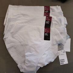 【新品】女性の下着　パンツ　の画像