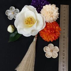 和装花飾り　椿アレンジ　成人式　卒業式　結婚式の画像