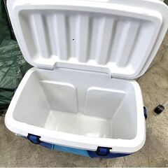 キャリー付きクーラーボックス 幅42×奥31×高さ69 [目安 2L×3本 500ml×4本] 釣り アウトドア レジャー ☆ 札幌市白石区 白石店 の画像