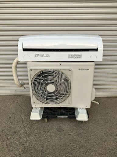 【中古】アイリスオーヤマ ルームエアコン 冷暖房時おもに6畳用　2021年製　単相100V IRR-2221C