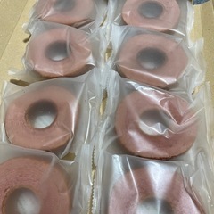 コストコ　いちごバームクーヘン
