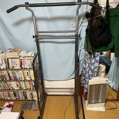 懸垂マシンの画像