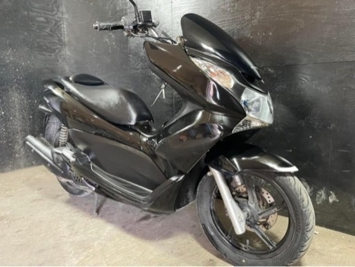 買取強化中！どんな車両も1万円から！★お支払総額11.8万円★ ホンダ PCX125 JF28 機関良好♪ アイドリングストップ付き！王道大人気小型！！通勤通学に！