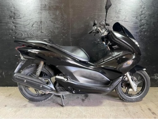 買取強化中！どんな車両も1万円から！★お支払総額11.8万円★ ホンダ PCX125 JF28 機関良好♪ アイドリングストップ付き！王道大人気小型！！通勤通学に！