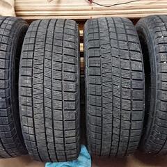 バリ溝中古スタッドレスタイヤ 205/60R16 2019年製造 4本セット