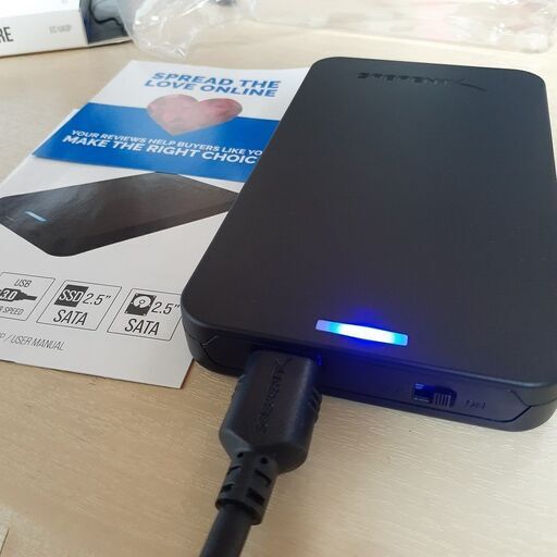 【取引中です】外付けハードディスク　1TB　（ケース新品）　⑮