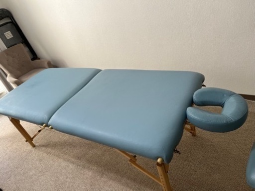 【値下げ】折りたたみマッサージベッド