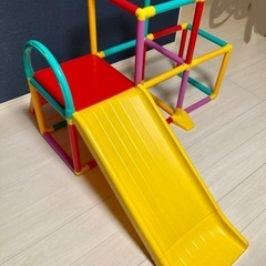 子供用　ジャングルジム　滑り台付きの画像