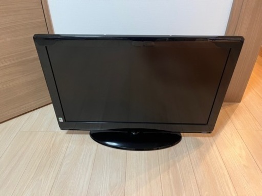 32型　テレビ　2012年製