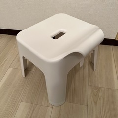 山崎実業(Yamazaki) タワーシリーズ tower 引っ掛け 風呂イスの画像