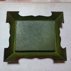 鉄製の物入れです。の画像