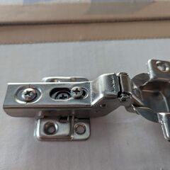 家具用　丁番