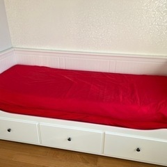 IKEA ベッド　収納付き