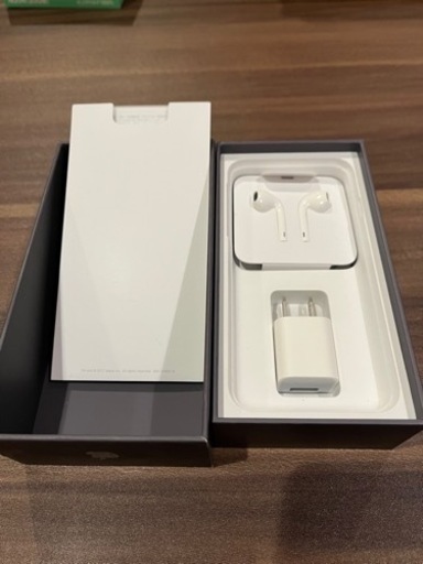 値下げ中！iPhone8 64GB SIMフリー