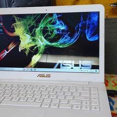 ASUS Eeebook E402M