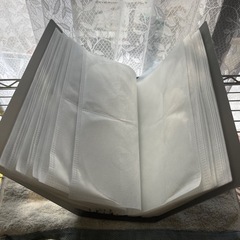 ☆美品☆CD.DVD収納ファイル120枚☆の画像