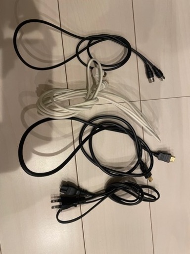 テレビ（TOSHIBA）、DVDデッキ（Panasonic）