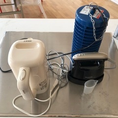 0円　電撃殺虫機　アイロン　湯たんぽ