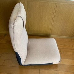 ワンコイン　座椅子