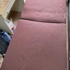 シングルベッド　折り畳み式(105cm*190cm)