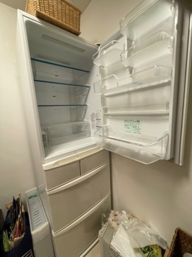 冷蔵庫　ほぼ新品
