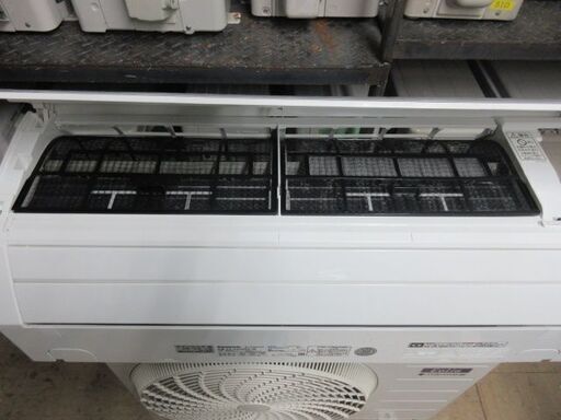 K04110　パナソニック　中古エアコン　主に6畳用　冷房能力　2.2KW ／ 暖房能力　2.2KW