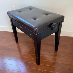 YAMAHA ピアノ椅子の画像