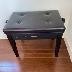 YAMAHA ピアノ椅子の画像