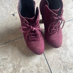 ショートブーツS