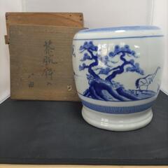 時代物？　火鉢（共箱付き)