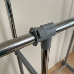 ハンガーラック　2段　キャスター付きの画像