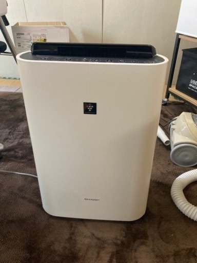 【取引中】【異音有り】シャープ プラズマクラスター 加湿空気清浄機 KC-F50-W ホワイト系